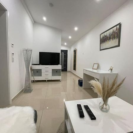Exklusive Flughafen-Messe Apartment Naehe Duesseldorf Duisburg Exteriör bild